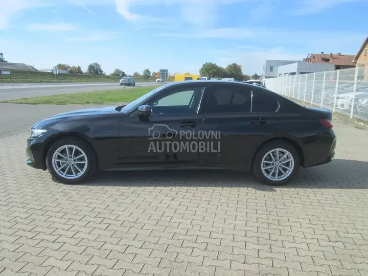 BMW 320 2023 photo 2