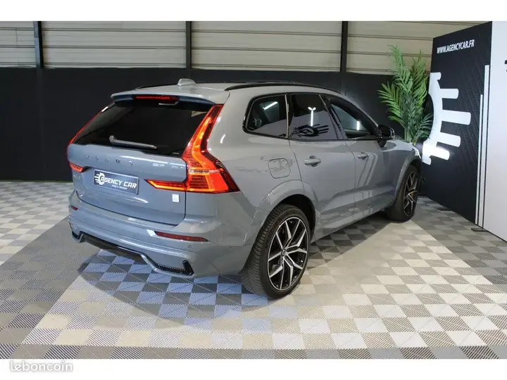 Volvo Xc60 2023 photo 4