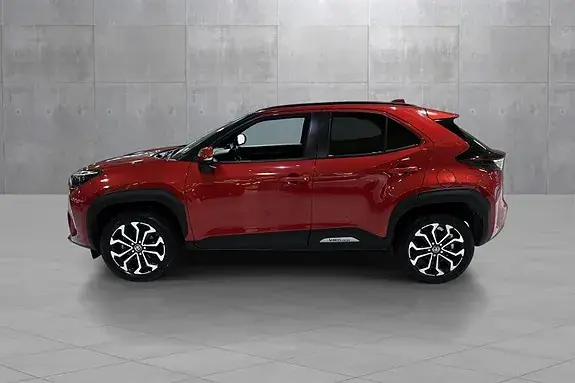 Toyota Yaris Cross 2024 photo 2