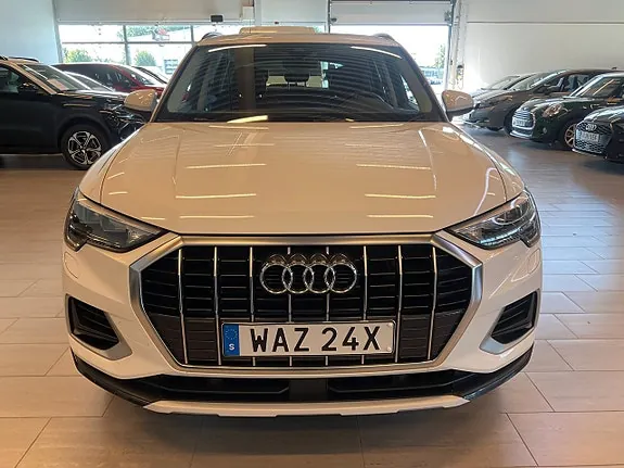 Audi Q3 2024 photo 2