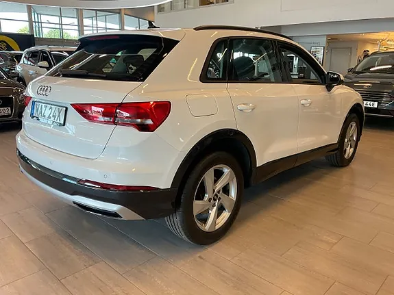 Audi Q3 2024 photo 4