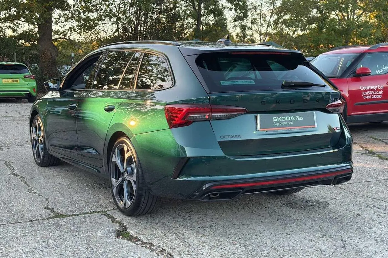 Skoda Octavia 2026 photo 3