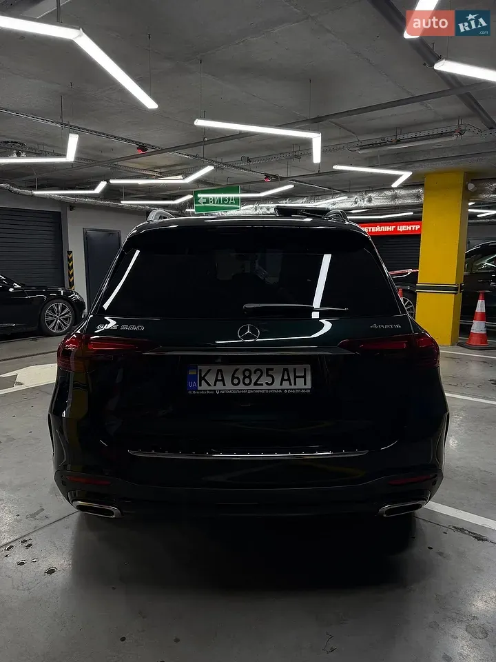 Mercedes-Benz Gle-Class 2024 photo 4