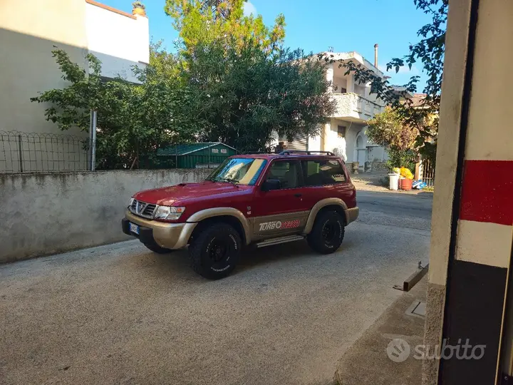 Nissan Patrol 2000 photo 3