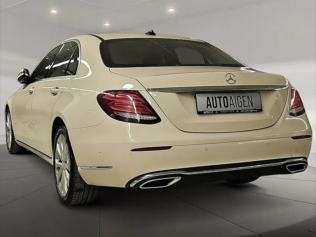 Mercedes-Benz E-Class 2018 photo 3