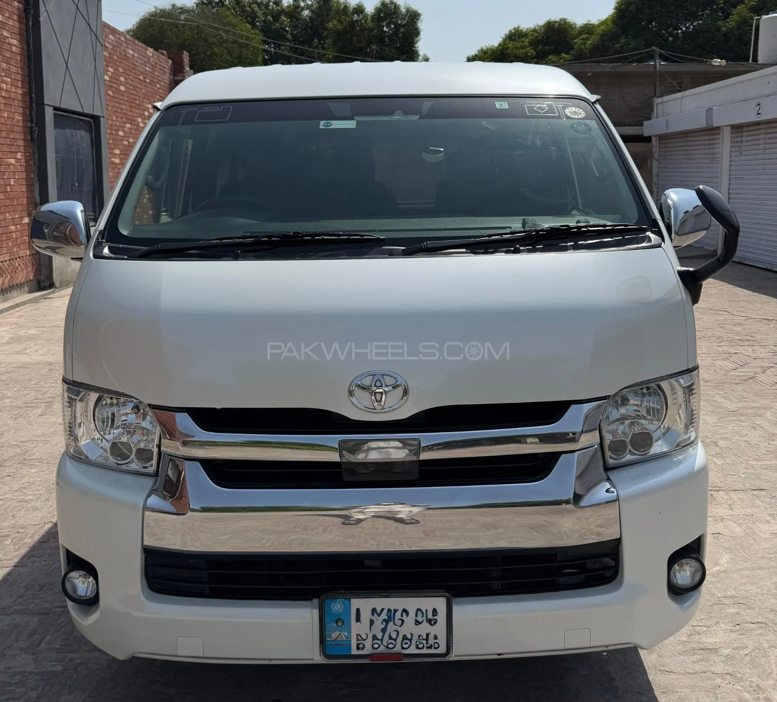 Toyota Hiace