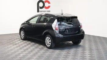 Toyota Aqua 2013 photo 5