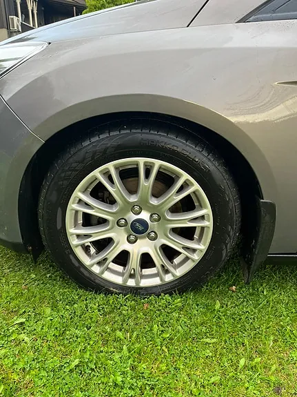 Ford Focus 2011 photo 4