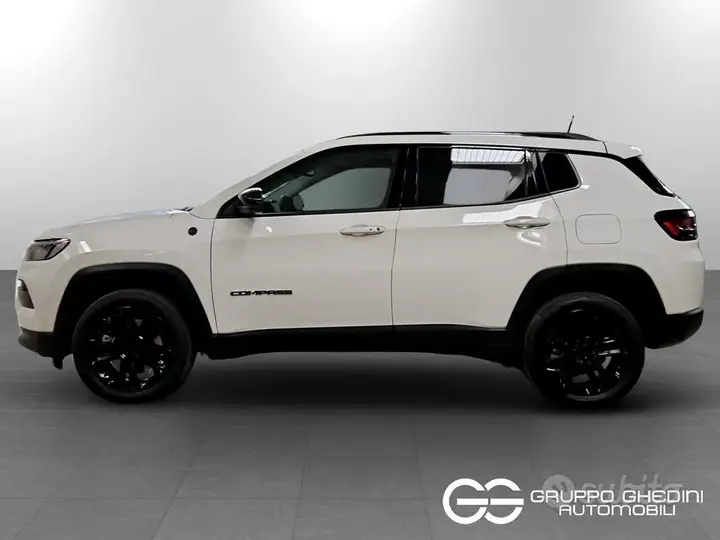 Jeep Compass 2026 photo 2