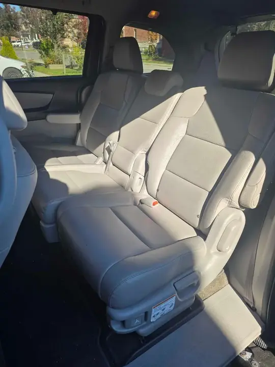 Honda Odyssey 2015 photo 5