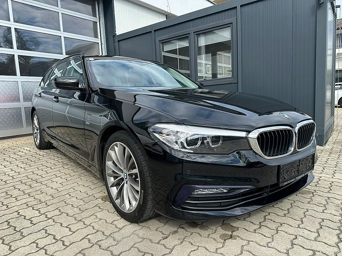 BMW 5 Series 2018 photo 2