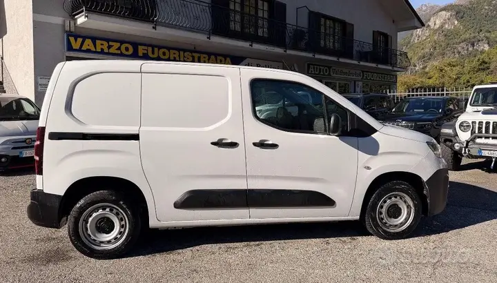 Fiat Doblò 2023 photo 4
