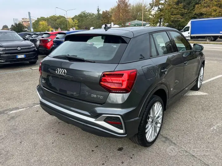 Audi Q2 2025 photo 2