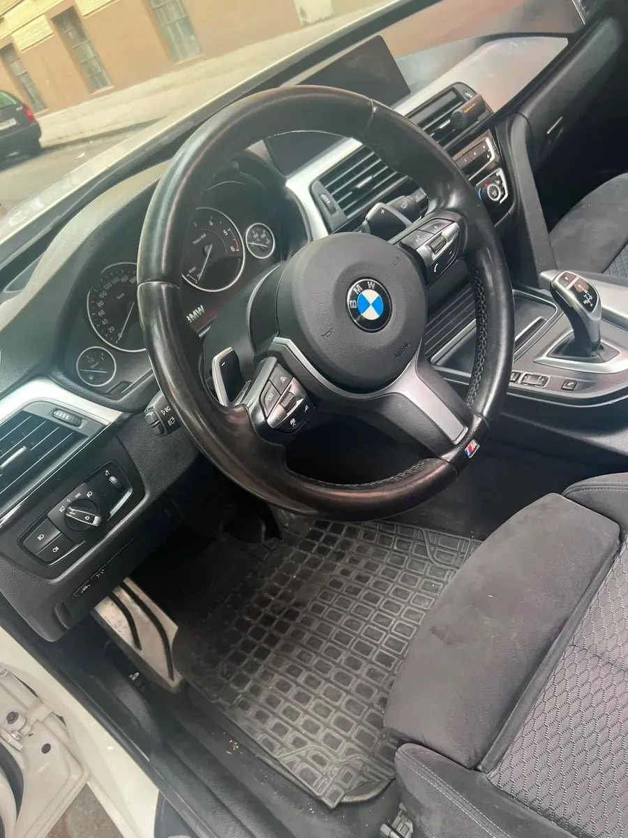 BMW 320D 2016 photo 2
