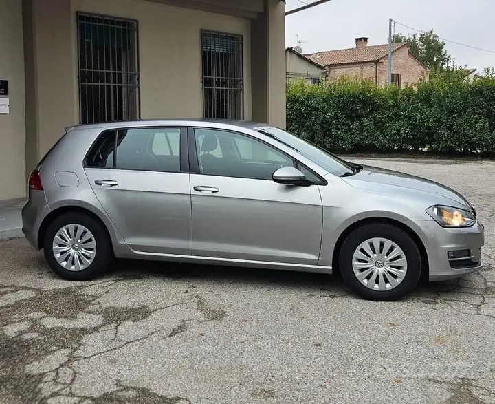 Volkswagen Golf 2015 photo 2
