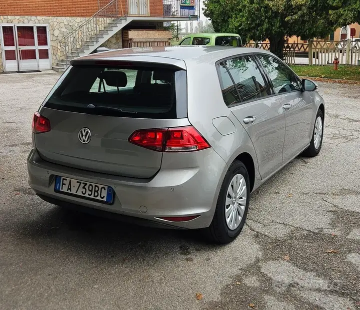 Volkswagen Golf 2015 photo 3