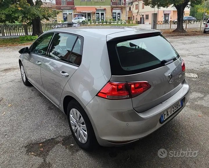Volkswagen Golf 2015 photo 5