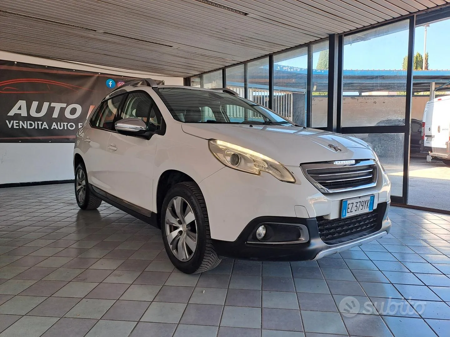 Peugeot 2008 2015 photo 5