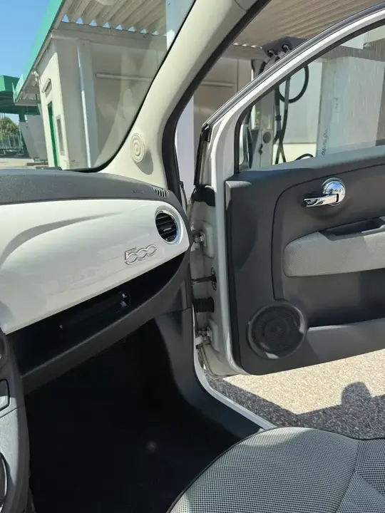 Fiat 500 2012 photo 2