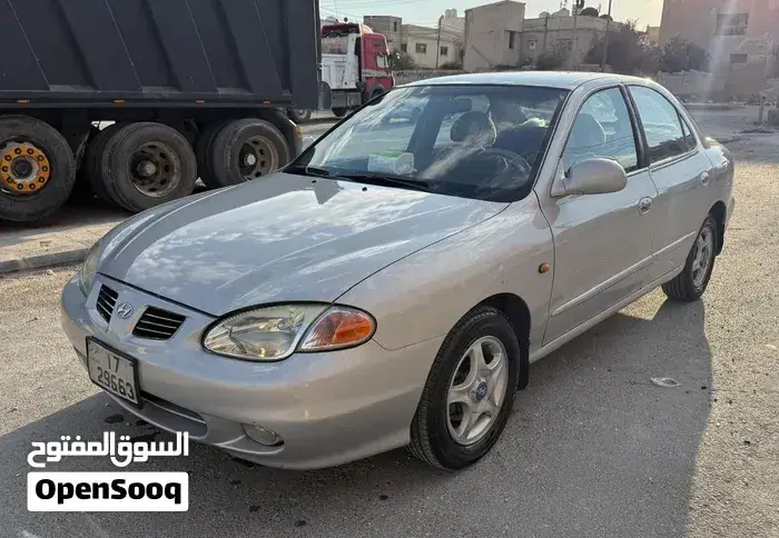 Hyundai Avante 2000 photo 5