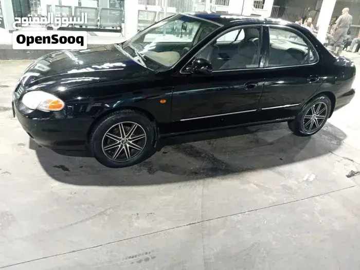 Hyundai Avante 2000 photo 4