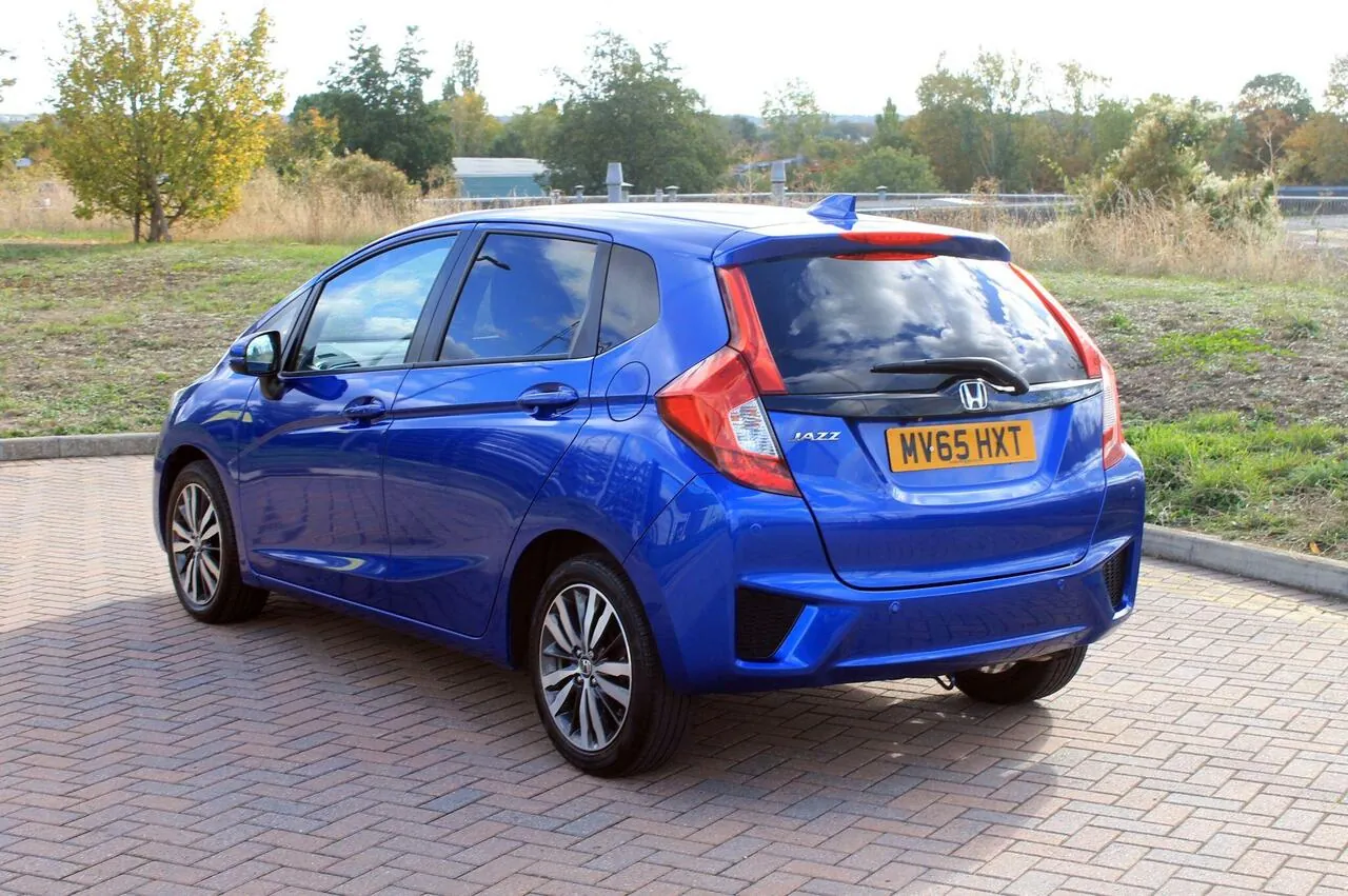 Honda Jazz 2015 photo 4
