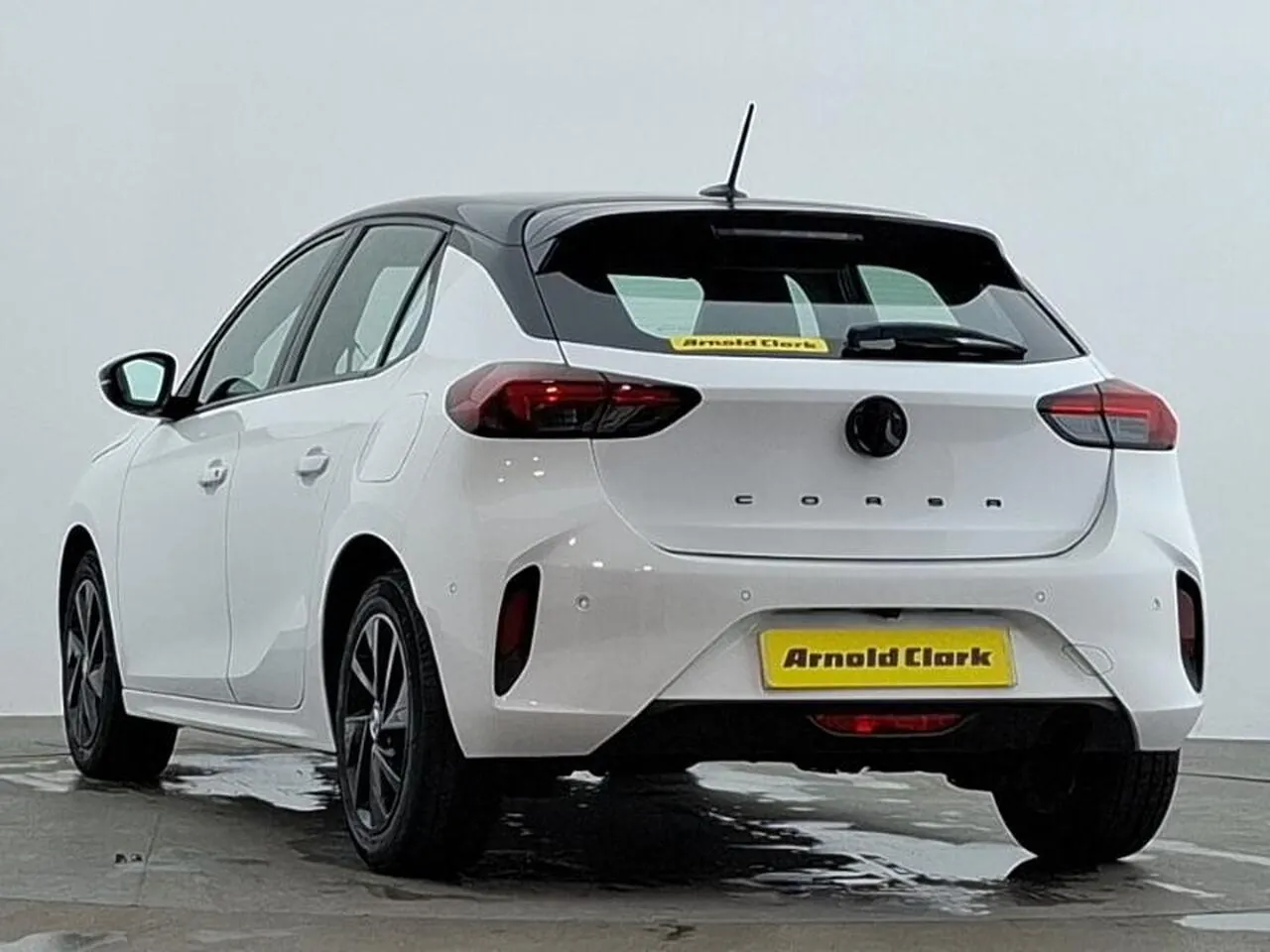 Vauxhall Corsa 2024 photo 2