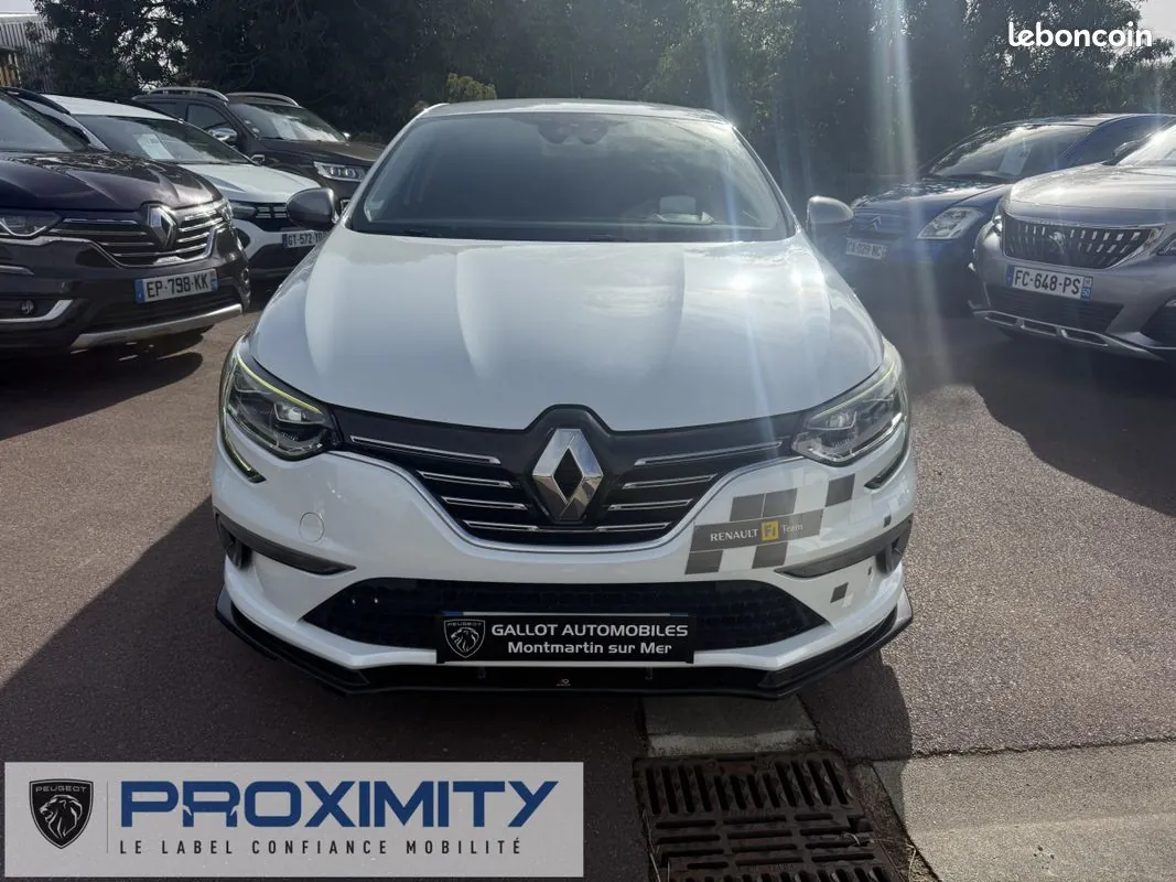 Renault Megane 2016 photo 3