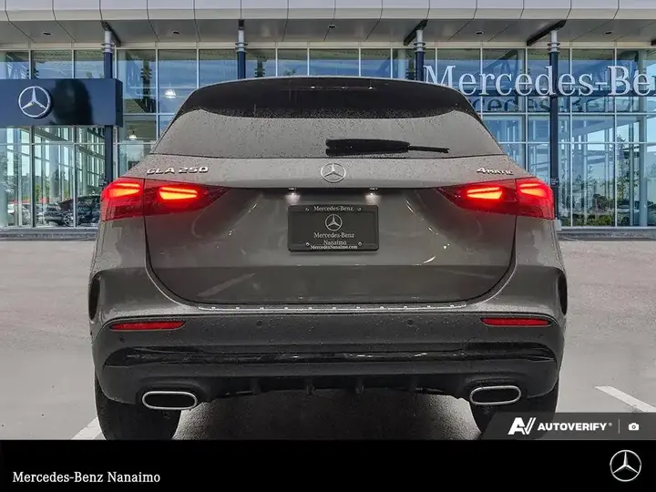 Mercedes-Benz Gla 2026 photo 5