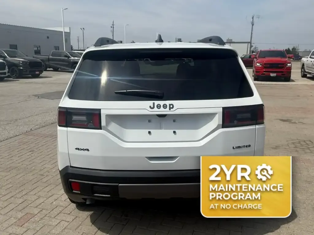 Jeep Cherokee 2026 photo 3