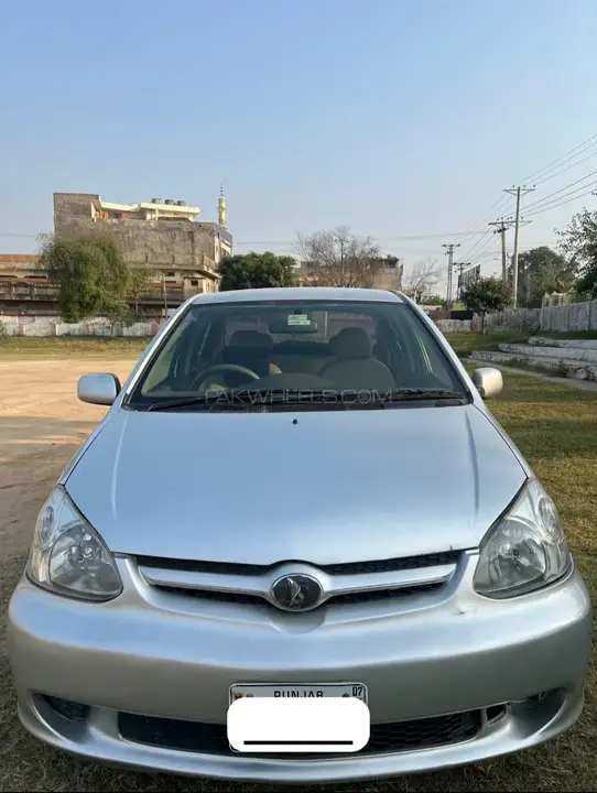 Toyota Platz