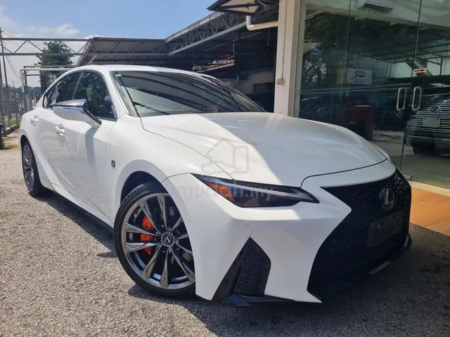 Lexus Is300