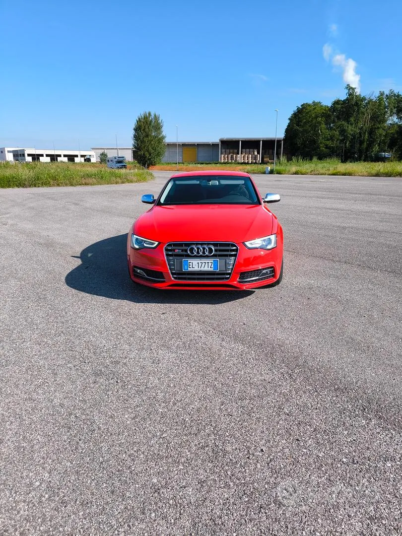 Audi A5 2012 photo 3