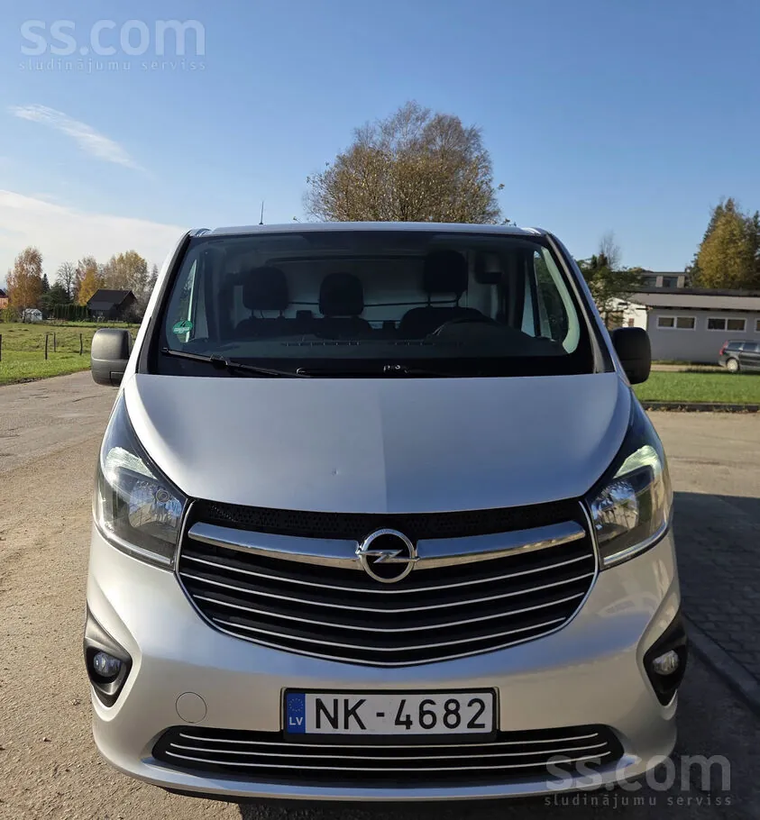 Opel Vivaro 2019 photo 2