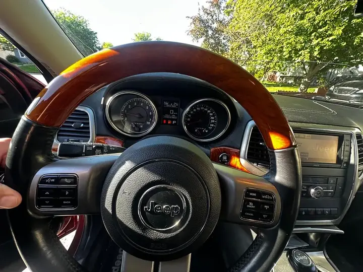 Jeep Grand Cherokee 2012 photo 3