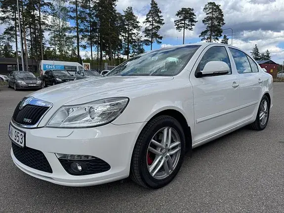Skoda Octavia Rs 2012 photo 3
