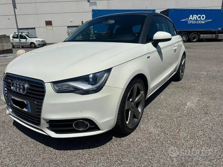 Audi A1 2011 photo 3