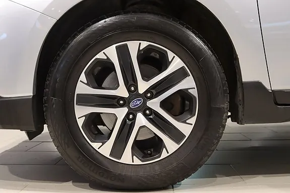 Subaru Outback 2018 photo 3