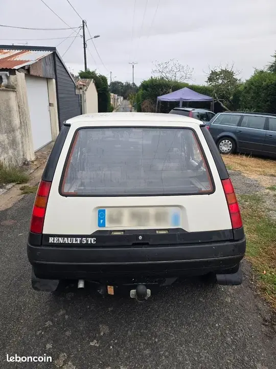 Renault Autres 1985 photo 2