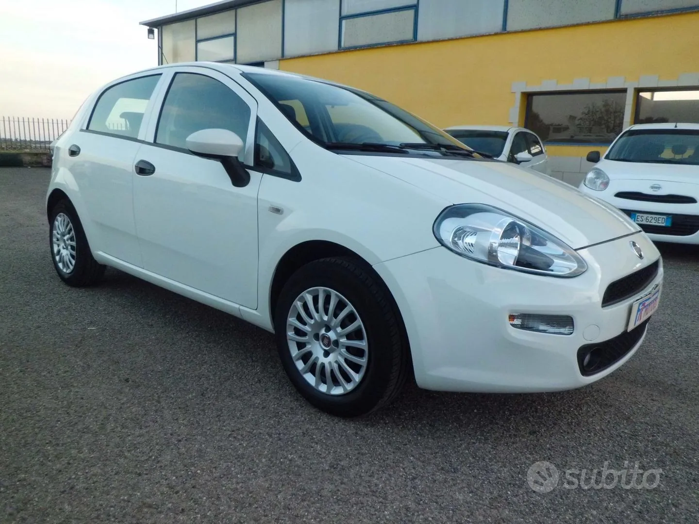 Fiat Punto 2017 photo 3