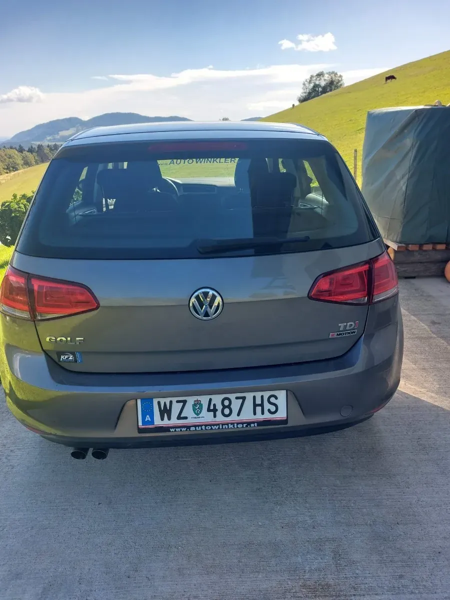 Volkswagen Golf 2015 photo 2