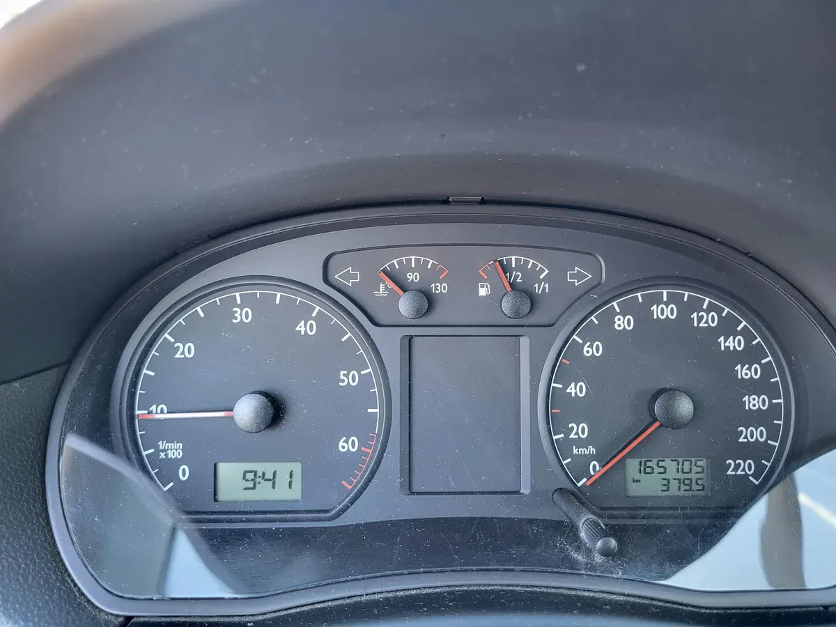 Volkswagen Polo 2004 photo 3