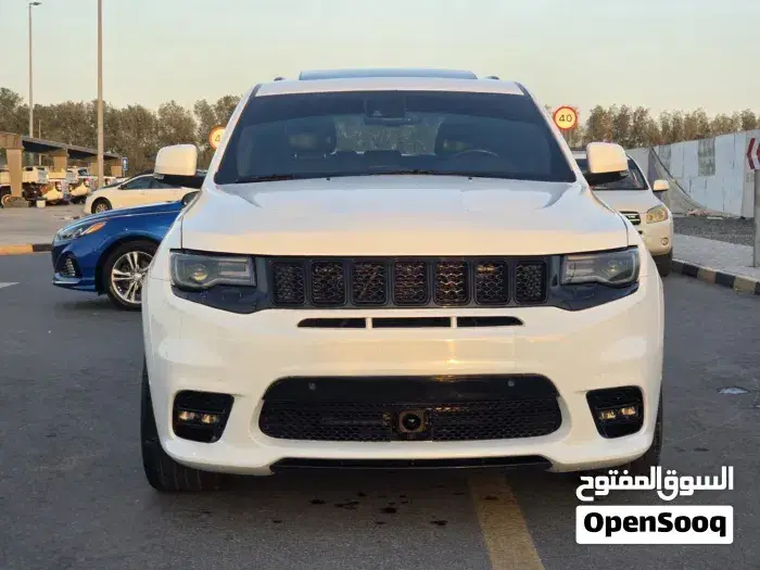 Jeep Grand Cherokee 2014 photo 2