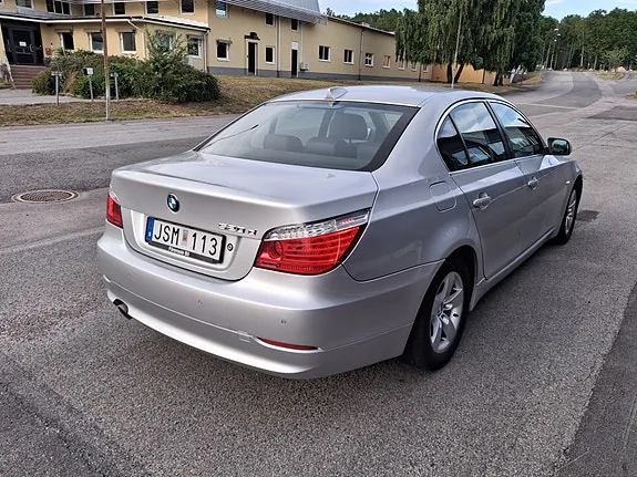 BMW 520D 2009 photo 2
