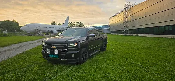Chevrolet Silverado 1500 2017 photo 2