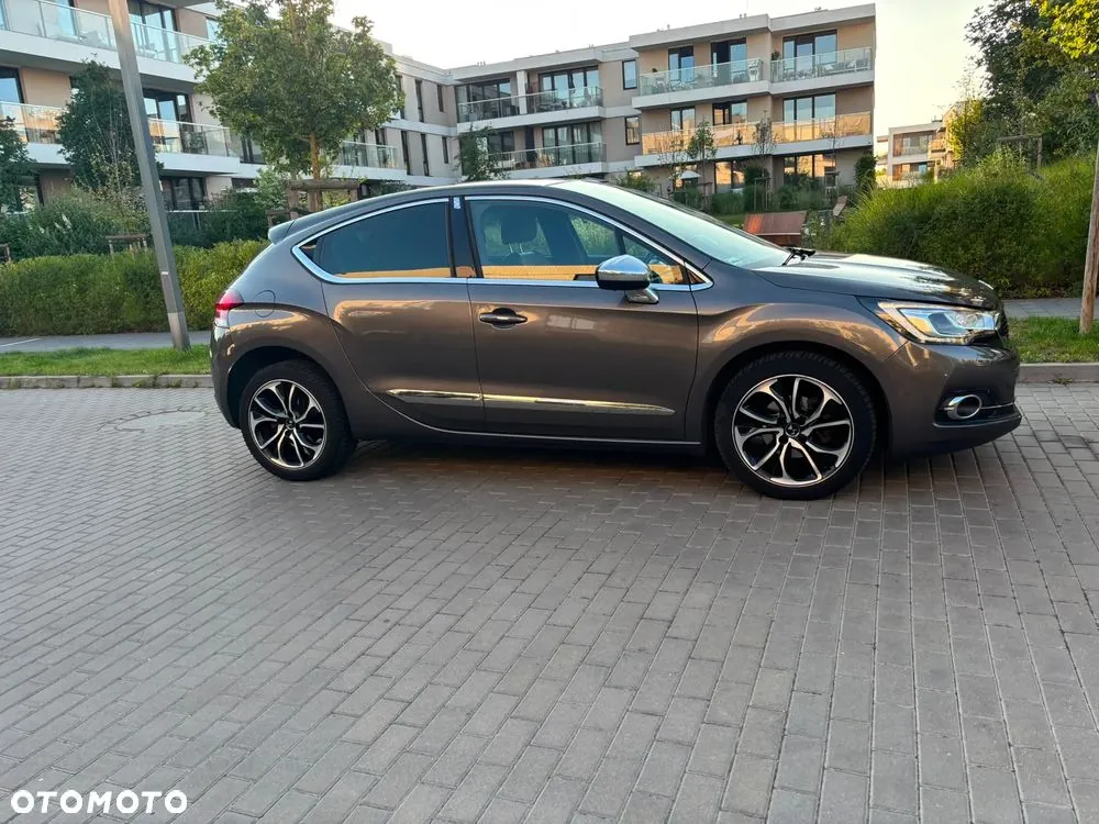 DS Automobiles Ds 4 2016 photo 5