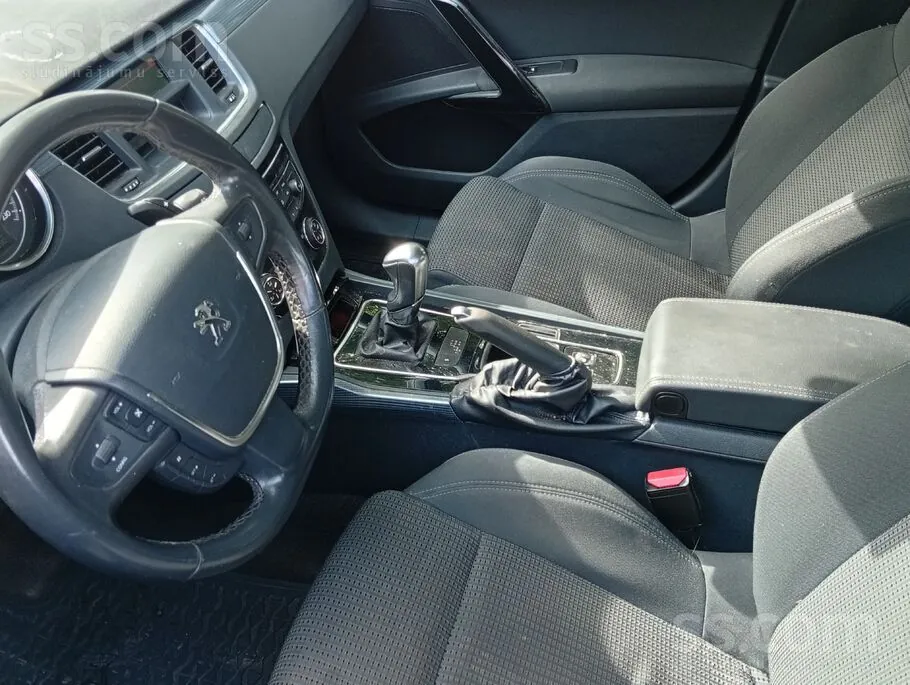 Peugeot 508 2011 photo 3