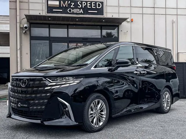 Toyota Alfaard Z 2026 photo 5