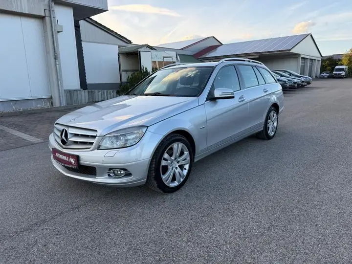 Mercedes-Benz C200