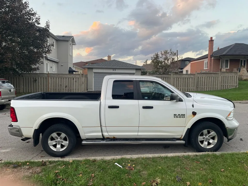 Dodge Ram 1500 2015 photo 2